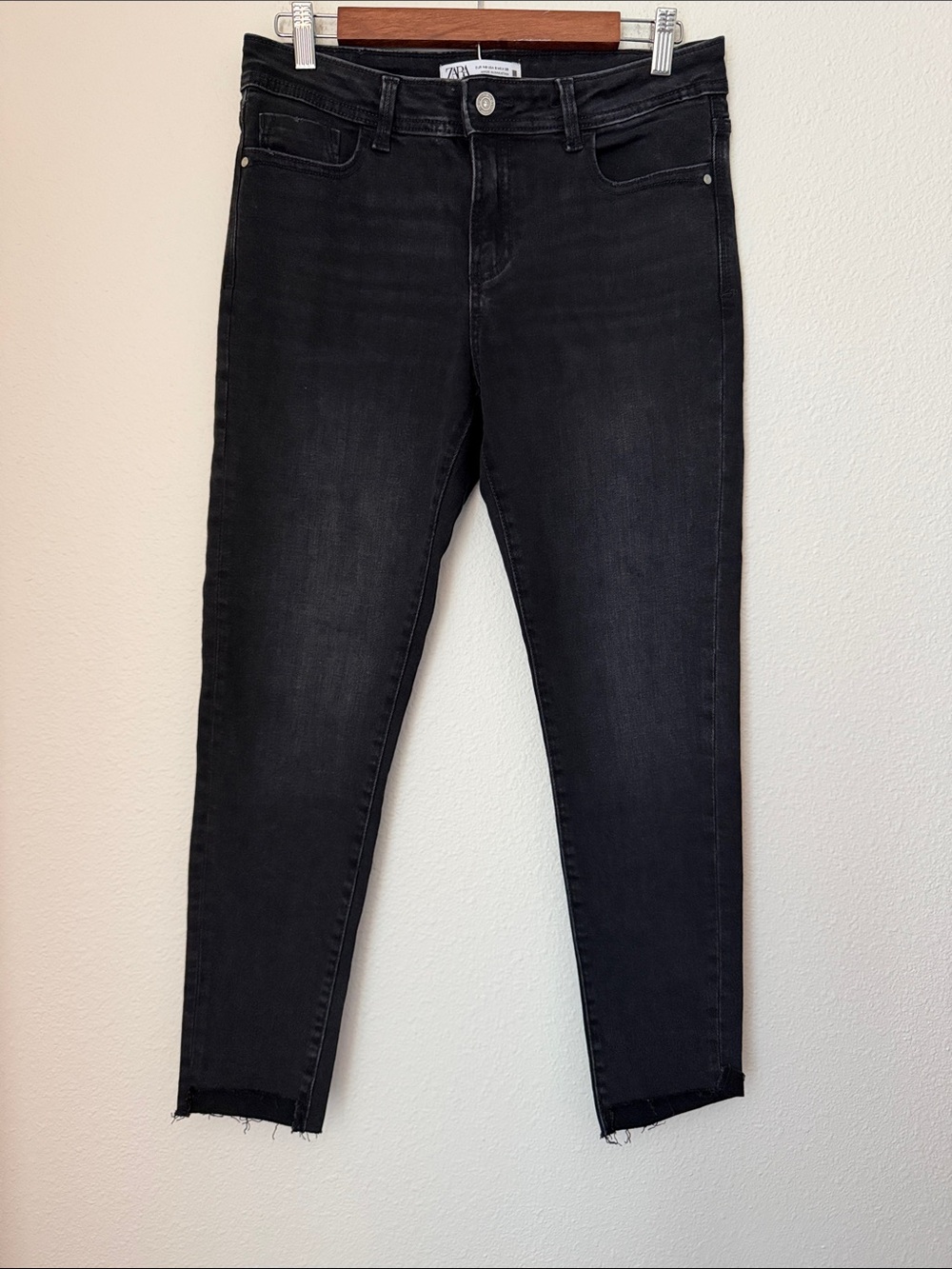 Zara Mineral Wash Black Frayed Skinny Jean